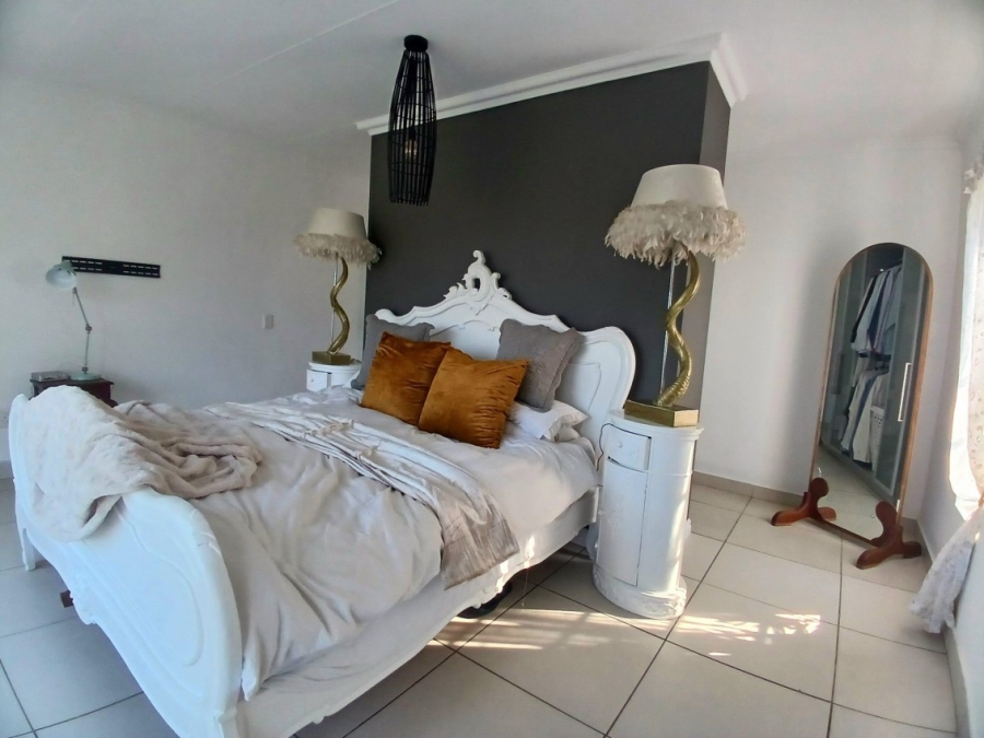 2 Bedroom Property for Sale in Welbedacht Western Cape